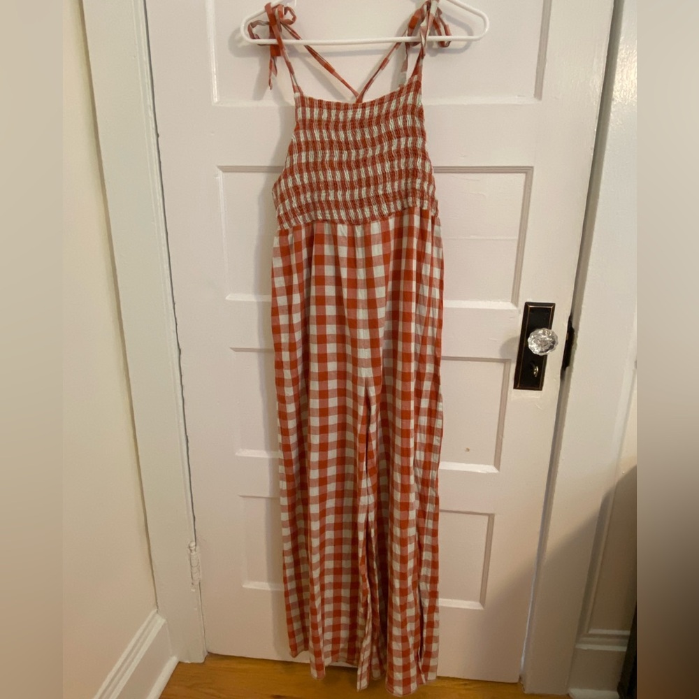 Fin and Vince jumper size small